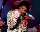 Личного врача Майкла Джексона судят за убийство певца