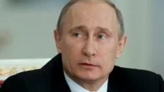 В.В. Путин полагает запрет на усыновление американцами российских детей аде ...