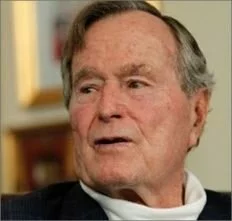 Бывший президент США Буш-старший оказался в реанимации