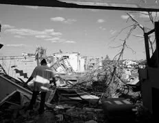 Число жертв торнадо в США превысило 300 человек